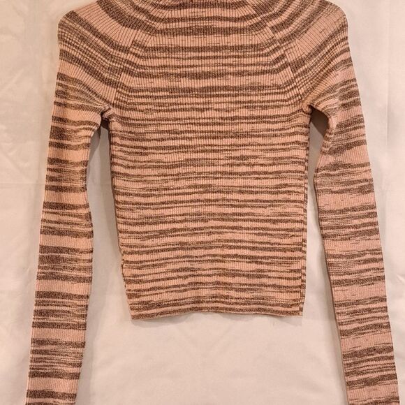 Wild Fable - Women's Mock Turtleneck Fitted Cut Out Pullover Sweater Size M - Picture 13 of 15
